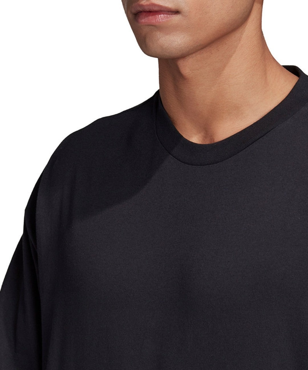 Adidas Men's Big Badge of Sport Boxy Tee T-Shirt Size Small Color Black NWT